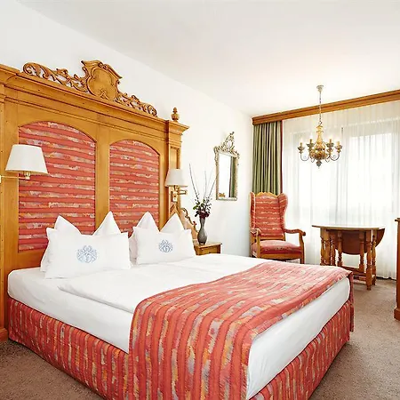 Prinzregent Am Friedensengel 4* München